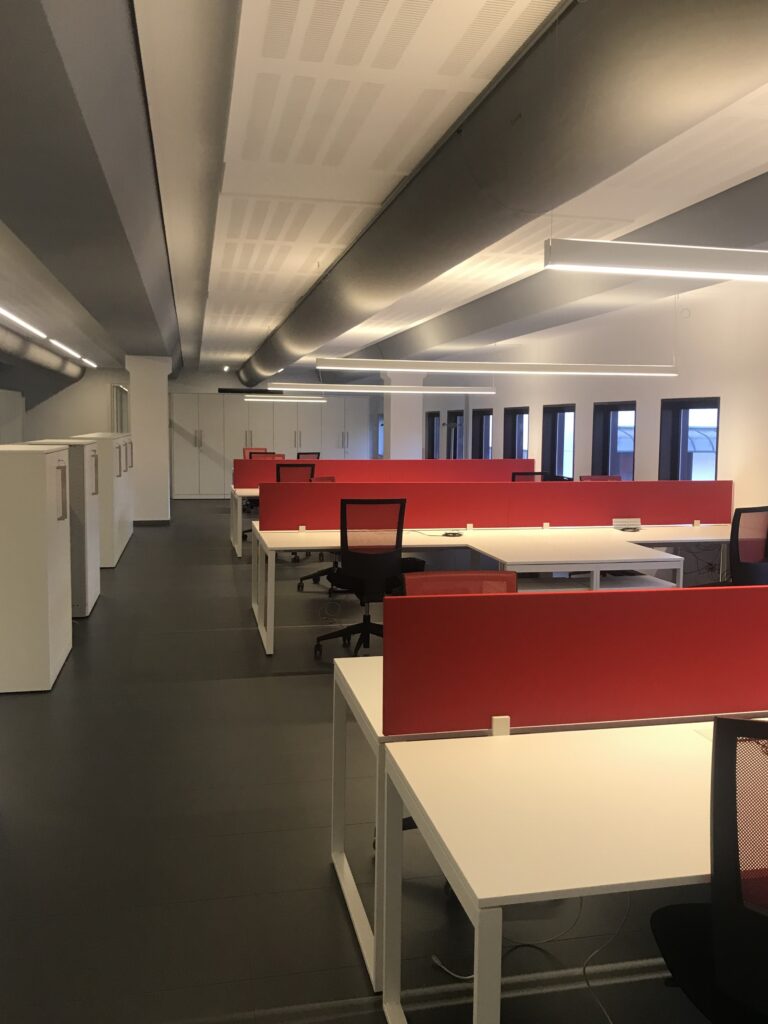 Uffici commerciali a Sesto Calende