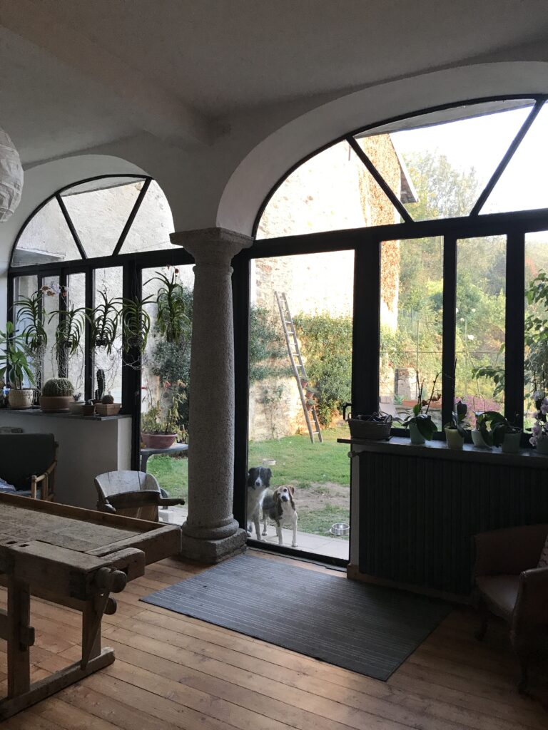 Ex monastero ad Ameno